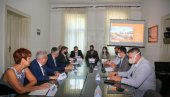 ZAJEDNIČKO INVESTIRANJE U PROJEKTE: Proširuje se privredna saradnja Srbije sa Mađarskom ZAJEDNIČKO INVESTIRANJE U PROJEKTE: Proširuje se privredna saradnja Srbije sa Mađarskom