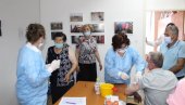 НОВЕ ДОЗЕ РУСКЕ ВАКЦИНЕ: Наставља се имунизација грађана у Угљевику НОВЕ ДОЗЕ РУСКЕ ВАКЦИНЕ: Наставља се имунизација грађана у Угљевику