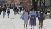 МЛАДИ ЖЕЛЕ ДА НАПУСТЕ БИХ: Више од половине испитаника размишља о одласку МЛАДИ ЖЕЛЕ ДА НАПУСТЕ БИХ: Више од половине испитаника размишља о одласку
