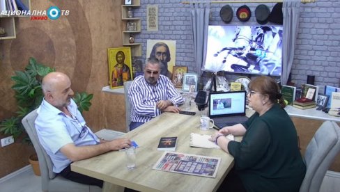 BOG VISOKO, RUSIJA DALEKO: Mišo Vujović i Ratko Bulatović u „Srpskom svijetu“ (VIDEO) BOG VISOKO, RUSIJA DALEKO: Mišo Vujović i Ratko Bulatović u „Srpskom svijetu“ (VIDEO)