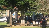 ПОЛИЦИЈА ПРОНАШЛА 126 ИЛЕГАЛНИХ МИГРАНАТА: Биће спроведени у прихватне центре (ФОТО) ПОЛИЦИЈА ПРОНАШЛА 126 ИЛЕГАЛНИХ МИГРАНАТА: Биће спроведени у прихватне центре (ФОТО)