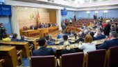 PRST U OKO SRBIMA: Amerika podržala sramnu Rezoluciju o Srebrenici PRST U OKO SRBIMA: Amerika podržala sramnu Rezoluciju o Srebrenici