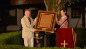 НАГРАДА ДРАГАНУ ЛАКИЋЕВИЋУ: Завршница 34. Јефимијиних дана у манастиру Љубостиња (ФОТО) НАГРАДА ДРАГАНУ ЛАКИЋЕВИЋУ: Завршница 34. Јефимијиних дана у манастиру Љубостиња (ФОТО)