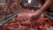 СКУПЉИ СВИЊЕТИНА И ЦИГАРЕТЕ ОД ЈУЛА: Жива вага товљеника диже цену, а паклица прати усклађивање акциза
