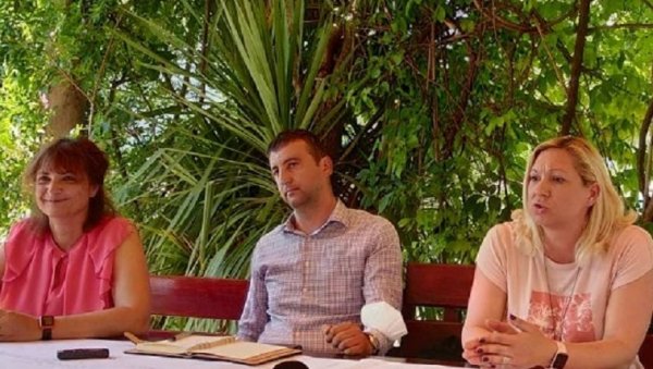 СТОП ЗА СВЕ НОВЕ КОРИСНИКЕ: Водовод ради без техничког пријема СТОП ЗА СВЕ НОВЕ КОРИСНИКЕ: Водовод ради без техничког пријема
