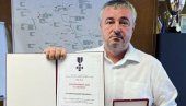 МАЧ ОД САБОРАЦА: Душан Бајатовић похвалио се недавно посебним признањем МАЧ ОД САБОРАЦА: Душан Бајатовић похвалио се недавно посебним признањем