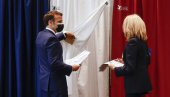 ПРЕКО ЛОКАЛА ДО ЈЕЛИСЕЈА: Први круг регионалних избора, француска десница у узлету ПРЕКО ЛОКАЛА ДО ЈЕЛИСЕЈА: Први круг регионалних избора, француска десница у узлету
