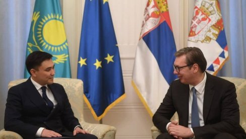 ОПРОШТАЈНА ПОСЕТА: Вучић са одлазећим амбасадором Казахстана (ФОТО) ОПРОШТАЈНА ПОСЕТА: Вучић са одлазећим амбасадором Казахстана (ФОТО)