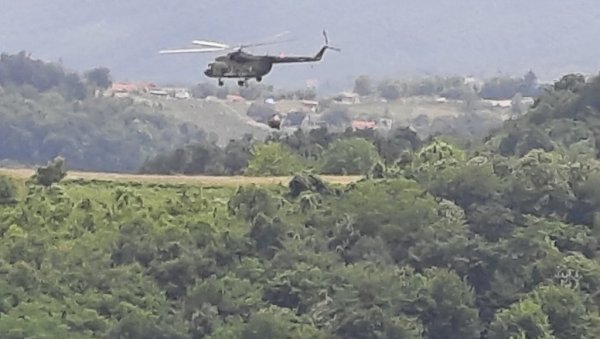 ХЕЛИКОПТЕРИ СТИГЛИ У ЧАЧАК: Гасе ватру која тиња око Слободе (ФОТО/ВИДЕО) ХЕЛИКОПТЕРИ СТИГЛИ У ЧАЧАК: Гасе ватру која тиња око Слободе (ФОТО/ВИДЕО)
