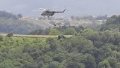 HELIKOPTERI STIGLI U ČAČAK: Gase vatru koja tinja oko Slobode (FOTO/VIDEO) HELIKOPTERI STIGLI U ČAČAK: Gase vatru koja tinja oko Slobode (FOTO/VIDEO)