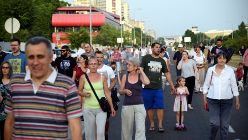 JOŠ BEZ DOGOVORA U BLOKU 37: Vesić - I dalje molim obe strane da se uzdrže od aktivnosti JOŠ BEZ DOGOVORA U BLOKU 37: Vesić - I dalje molim obe strane da se uzdrže od aktivnosti