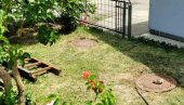 ФОТОГРАФИЈЕ МЕСТА НЕСРЕЋЕ: Овде се одиграла језива драма у Сурчину (ФОТО) ФОТОГРАФИЈЕ МЕСТА НЕСРЕЋЕ: Овде се одиграла језива драма у Сурчину (ФОТО)