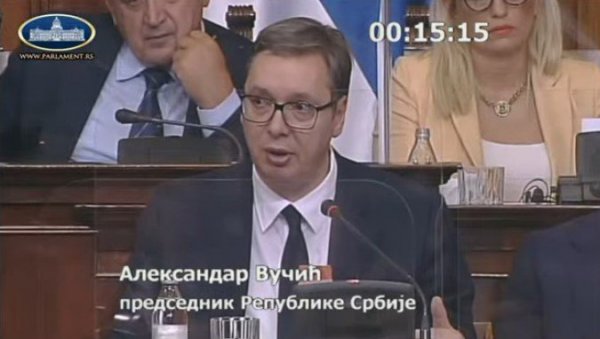 ДОВОДИЋЕМО ИНВЕСТИТОРЕ: Вучић - За пет година у Медвеђу уложено више него у последњих седам деценија ДОВОДИЋЕМО ИНВЕСТИТОРЕ: Вучић - За пет година у Медвеђу уложено више него у последњих седам деценија