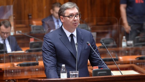 НЕМА ВИШЕ ПОНИЖЕЊА, НЕ ДАМО НА СРБИЈУ! Најјачи Вучићев одговор на провокације из Црне Горе и региона НЕМА ВИШЕ ПОНИЖЕЊА, НЕ ДАМО НА СРБИЈУ! Најјачи Вучићев одговор на провокације из Црне Горе и региона