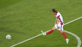 REAL TRAŽI DA SE MODRIĆ OPROSTI OD REPREZENTACIJE: Hrvatski vezista će igrati u Kataru REAL TRAŽI DA SE MODRIĆ OPROSTI OD REPREZENTACIJE: Hrvatski vezista će igrati u Kataru