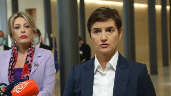 НАПРЕДАК СРБИЈЕ ЈЕ ШАМАР ЗА ДЕО ОПОЗИЦИЈЕ: Брнабић о изјавама челника Странке слободе и правде НАПРЕДАК СРБИЈЕ ЈЕ ШАМАР ЗА ДЕО ОПОЗИЦИЈЕ: Брнабић о изјавама челника Странке слободе и правде