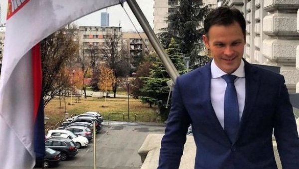 ДРАГО МИ ЈЕ ШТО ЈЕ ПРАВДА ПОБЕДИЛА: Огласио се министар Синиша Мали након одлуке Управног суда (ФОТО) ДРАГО МИ ЈЕ ШТО ЈЕ ПРАВДА ПОБЕДИЛА: Огласио се министар Синиша Мали након одлуке Управног суда (ФОТО)