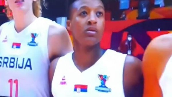 БОЖЕ ПРАВДЕ НА АМЕРИЧКИ НАЧИН: Ивон не само да игра за Србију, она пева и химну (ВИДЕО) БОЖЕ ПРАВДЕ НА АМЕРИЧКИ НАЧИН: Ивон не само да игра за Србију, она пева и химну (ВИДЕО)