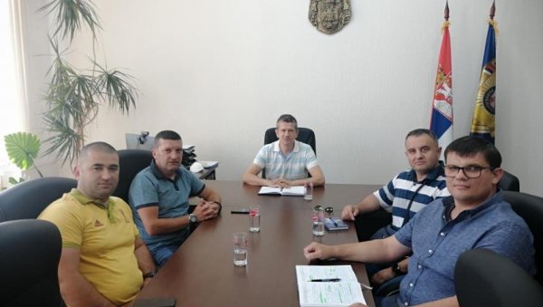 СИНДИКАЛНИ ПРВАЦИ У ПУ ШАБАЦ: Отворено код Јевђенића СИНДИКАЛНИ ПРВАЦИ У ПУ ШАБАЦ: Отворено код Јевђенића