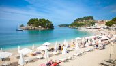 OPREZ AKO SE POVREDITE PRE LETOVANJA: Sveže rane ne vole ni morsku vodu, a ni sunce OPREZ AKO SE POVREDITE PRE LETOVANJA: Sveže rane ne vole ni morsku vodu, a ni sunce
