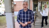 ČEDA SE POTUKAO SA ŽENOM: Policija dobila prijavu za nasilje u porodici ČEDA SE POTUKAO SA ŽENOM: Policija dobila prijavu za nasilje u porodici