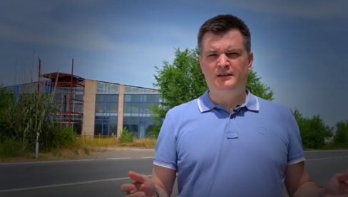 ZAŠTO ĐILAS NIJE OBIŠAO HLADNJAČU KOJU JE PAZARIO? Jovanov poručio - Da vide poljoprivrednici kako tajkun ulaže u poljoprivredu! (VIDEO) ZAŠTO ĐILAS NIJE OBIŠAO HLADNJAČU KOJU JE PAZARIO? Jovanov poručio - Da vide poljoprivrednici kako tajkun ulaže u poljoprivredu! (VIDEO)