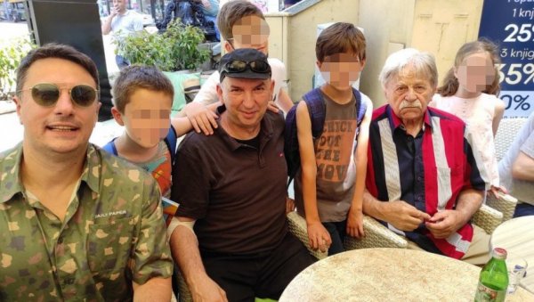 ПЕСНИЦИ И ТЕ КАКО ПЕВАЈУ СВОЈЕ! Сусрети малишана и дечијих писаца ПЕСНИЦИ И ТЕ КАКО ПЕВАЈУ СВОЈЕ! Сусрети малишана и дечијих писаца