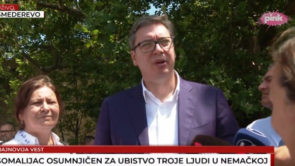 ВУЧИЋ НА БАЛКАНИЈАДИ: Председник обишао атлетски стадион у Смедеревској тврђави (ВИДЕО) ВУЧИЋ НА БАЛКАНИЈАДИ: Председник обишао атлетски стадион у Смедеревској тврђави (ВИДЕО)