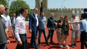 ПРЕДСЕДНИК СРБИЈЕ У СМЕДЕРЕВСКОЈ ТВРЂАВИ: Посетио првенство Балкана у атлетици (ФОТО) ПРЕДСЕДНИК СРБИЈЕ У СМЕДЕРЕВСКОЈ ТВРЂАВИ: Посетио првенство Балкана у атлетици (ФОТО)