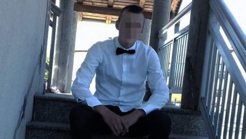 OVO JE DEČAK KOJI SE UTOPIO U SNIJEŽNIČKOM JEZERU: Prijatelji se u bolu opraštaju od nesrećnog mladića OVO JE DEČAK KOJI SE UTOPIO U SNIJEŽNIČKOM JEZERU: Prijatelji se u bolu opraštaju od nesrećnog mladića