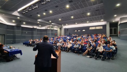 ДА СЕ ЧУЈЕ И ЊИХОВ ГЛАС: Градишка добила Градски одбор Народне партије Српске (ФОТО) ДА СЕ ЧУЈЕ И ЊИХОВ ГЛАС: Градишка добила Градски одбор Народне партије Српске (ФОТО)