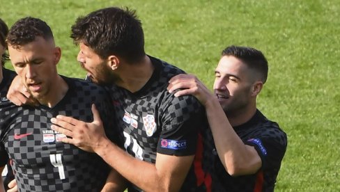 ВЕЛИКИ ПРОБЛЕМ ЗА ХРВАТСКУ: Један од најбољих играча пропушта Шпанију, позитиван на вирус корона ВЕЛИКИ ПРОБЛЕМ ЗА ХРВАТСКУ: Један од најбољих играча пропушта Шпанију, позитиван на вирус корона