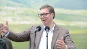 SRBIJA SLAVI VIDOVDAN KAO POBEDNIK: Predsednik poslao snažnu poruku narodu (FOTO) SRBIJA SLAVI VIDOVDAN KAO POBEDNIK: Predsednik poslao snažnu poruku narodu (FOTO)