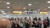 ЗЛАТНЕ ЛАВИЦЕ СТИГЛЕ У БЕОГРАД: Пријем код Вучића у 19, па дочек испред Скупштине у 20 часова (ФОТО/ВИДЕО) ЗЛАТНЕ ЛАВИЦЕ СТИГЛЕ У БЕОГРАД: Пријем код Вучића у 19, па дочек испред Скупштине у 20 часова (ФОТО/ВИДЕО)
