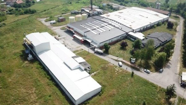 КАМПАЊОМ ОДСТРАНИЛИ ОТПАД: Успех члановa неформалне групе грађана из Добоја КАМПАЊОМ ОДСТРАНИЛИ ОТПАД: Успех члановa неформалне групе грађана из Добоја