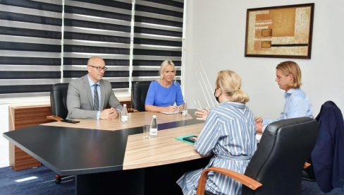 POZIV ŠVEDSKOJ DA POMOGNE: Goran Rakić o bezbednosnoj situaciji u povratničkim sredinama na Kosovu POZIV ŠVEDSKOJ DA POMOGNE: Goran Rakić o bezbednosnoj situaciji u povratničkim sredinama na Kosovu
