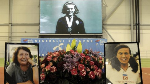 SAHRANJENA LEGENDARNA VERA NIKOLIĆ: Bila je prava šampionka, u srpskoj atletici ostaje ogromna praznina SAHRANJENA LEGENDARNA VERA NIKOLIĆ: Bila je prava šampionka, u srpskoj atletici ostaje ogromna praznina