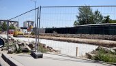 КРАЈ РАДОВА НА ВОЖДОВЦУ ДАЛЕКО: Први рок пробијен, други - 15. август тешко достижан КРАЈ РАДОВА НА ВОЖДОВЦУ ДАЛЕКО: Први рок пробијен, други - 15. август тешко достижан