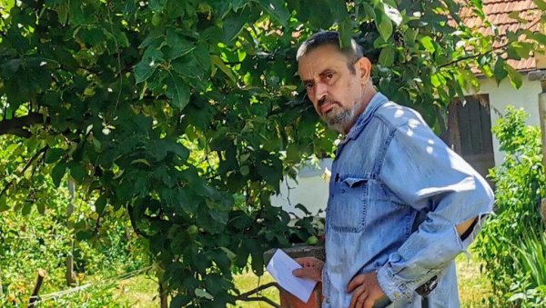 ТУЖИЛАШТВО ЧЕКА ДА СЕ ЈАВЕ ЖРТВЕ: Оставке у Петници, Бранислав Савић Саван није званично осумњичен ТУЖИЛАШТВО ЧЕКА ДА СЕ ЈАВЕ ЖРТВЕ: Оставке у Петници, Бранислав Савић Саван није званично осумњичен