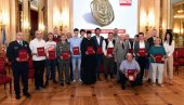 ДАНАС ЈЕ ДАН ПЛЕМЕНИТИХ: Уручене плакете за Најплеменитији подвиг године Вечерњих новости - Херојска дела ће бити упамћена (ФОТО/ВИДЕО)