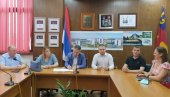 ПОТПИСАН УГОВОР ВРАЊА И ТРГОВИШТА: Урбанизам ће радити послове за обе општине ПОТПИСАН УГОВОР ВРАЊА И ТРГОВИШТА: Урбанизам ће радити послове за обе општине