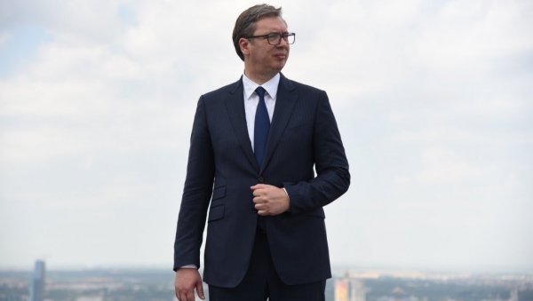 ВУЧИЋ СУТРА У БРИСЕЛУ: Наставак дијалога са Приштином уз посредовање Европске уније ВУЧИЋ СУТРА У БРИСЕЛУ: Наставак дијалога са Приштином уз посредовање Европске уније
