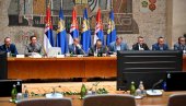 МИНИСТАР ВУЛИН: Полицији на првом месту мора бити безбедност појединца и његове породице МИНИСТАР ВУЛИН: Полицији на првом месту мора бити безбедност појединца и његове породице