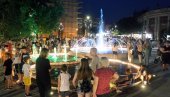 DOBILI NOVU-STARU FONTANU: Centralni trg u Smederevu posle pet godina opet zablistao DOBILI NOVU-STARU FONTANU: Centralni trg u Smederevu posle pet godina opet zablistao