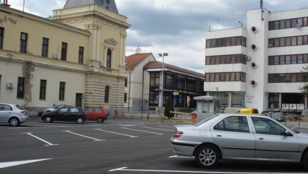 ОБАВЕШТЕЊЕ ЗА ВОЗАЧЕ: У Пожаревцу наплата паркинга 24 сата ОБАВЕШТЕЊЕ ЗА ВОЗАЧЕ: У Пожаревцу наплата паркинга 24 сата