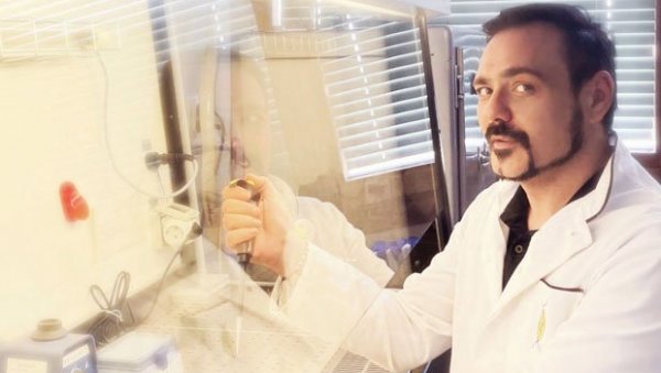 ВИРУСИМА УБИЈАЈУ БАКТЕРИЈЕ: Научници са Природно-математичког факултета у Новом Саду истражују нову терапију ВИРУСИМА УБИЈАЈУ БАКТЕРИЈЕ: Научници са Природно-математичког факултета у Новом Саду истражују нову терапију