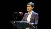 БЕЗ ПАМЋЕЊА СВИХ НАШИХ БИТАКА, НЕЋЕ БИТИ НИ НАС: Брнабић говорила на свечаности поводом Дана борца