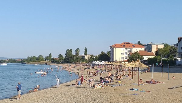 ОДРАЂЕНЕ АНАЛИЗЕ: У кладовском крају вода добра за купање ОДРАЂЕНЕ АНАЛИЗЕ: У кладовском крају вода добра за купање