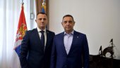VULIN SE SASTAO SA JOVIĆEM: Evo šta je ministar rekao o Darku Elezu VULIN SE SASTAO SA JOVIĆEM: Evo šta je ministar rekao o Darku Elezu