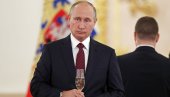 ПУТИН НЕ БЛЕФИРА Американцима није било јасно како успева да побеђује у партији покера ПУТИН НЕ БЛЕФИРА Американцима није било јасно како успева да побеђује у партији покера